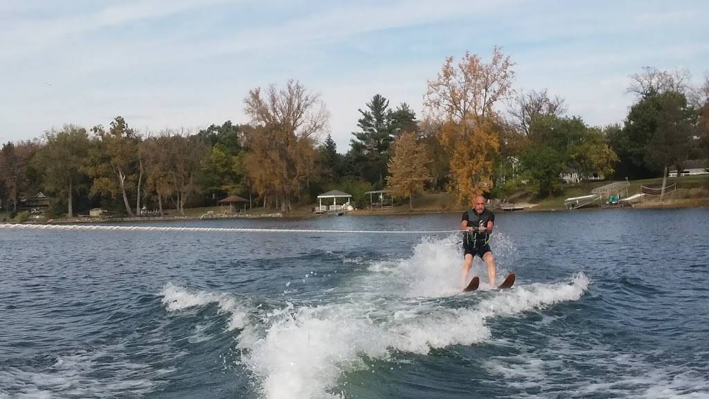 Moose Ridge Golf Course & Grille | restaurant | 11801 Doane Rd, South Lyon, MI 48178, USA | 2484469030 OR +1 248-446-9030