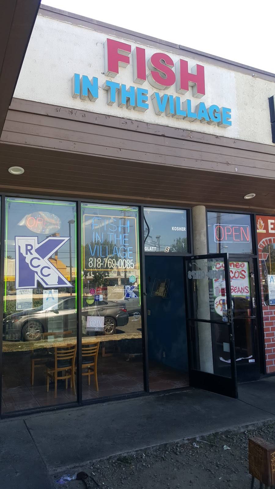 Fish In the Village Market | restaurant | 12450 Burbank Blvd B, Valley Village, CA 91607, USA | 8187690085 OR +1 818-769-0085