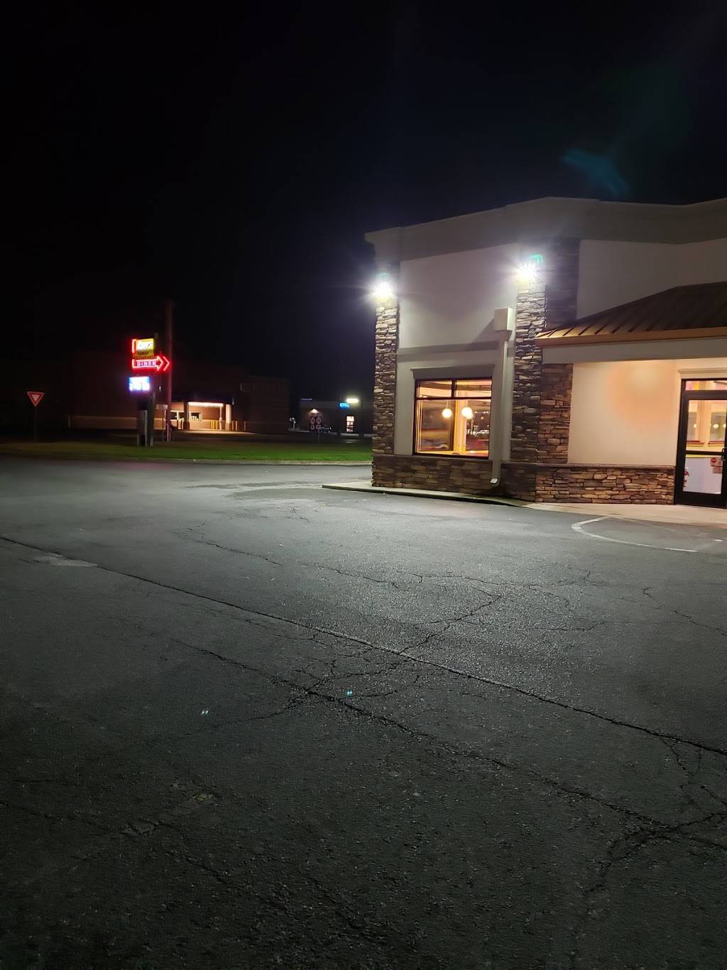 Rudys Family Restaurant | restaurant | 17064 S Dupont Hwy, Harrington, DE 19952, USA | 3027862766 OR +1 302-786-2766