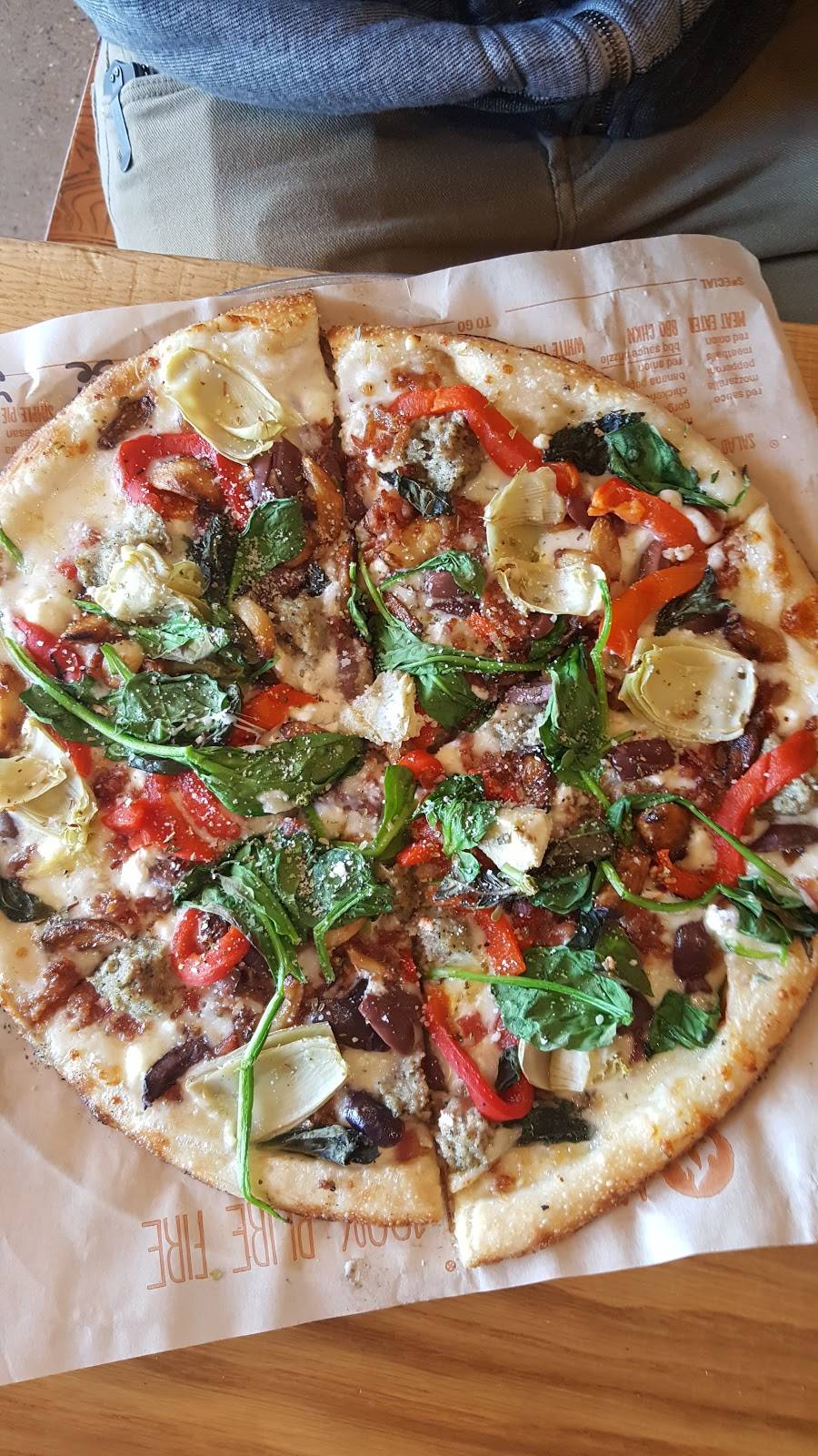 Blaze Pizza | meal takeaway | 4118 Summit Plaza Dr, Louisville, KY 40241, USA | 5024969213 OR +1 502-496-9213