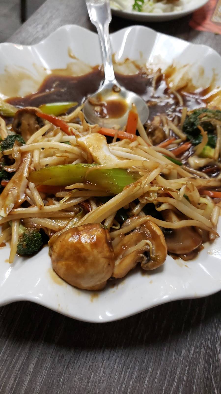 Eggroll King | restaurant | 10078 Adams Ave, Huntington Beach, CA 92646, USA | 7143788612 OR +1 714-378-8612