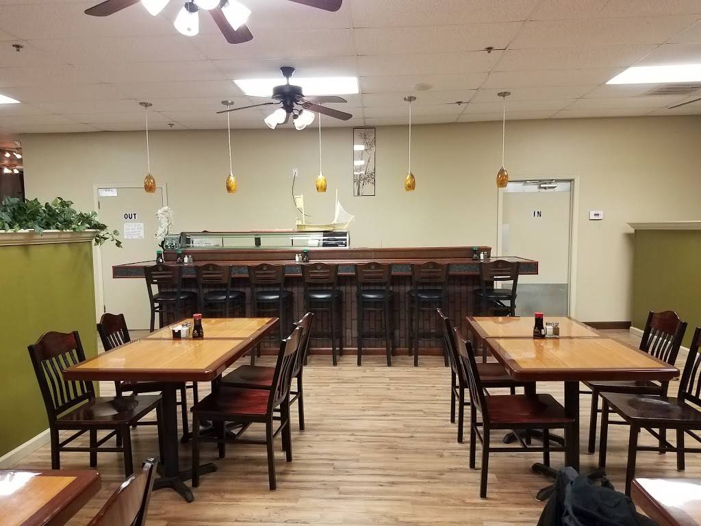 Ban Thai Sushi | restaurant | 173 Ashton Plaza St, Millbrook, AL 36054, USA | 3342851750 OR +1 334-285-1750