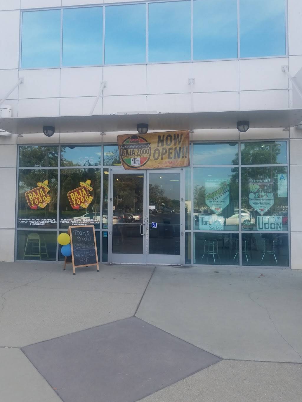 Baja 2000 | restaurant | 12213 Telegraph Rd, Santa Fe Springs, CA 90670, USA | 5623584018 OR +1 562-358-4018