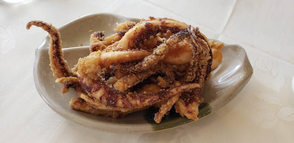 Tremendous Chinese Restaurant | restaurant | 3550 Wolfedale Rd, Mississauga, ON L5C 2V6, Canada | 9058038778 OR +1 905-803-8778