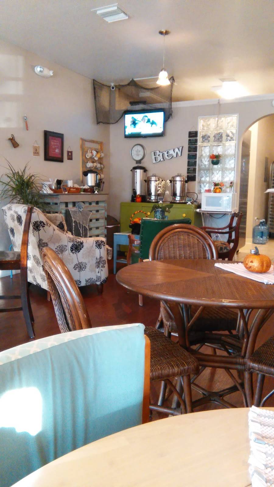 T n D Bakery | bakery | 122 Nesbit St #114, Punta Gorda, FL 33950, USA | 9415859443 OR +1 941-585-9443