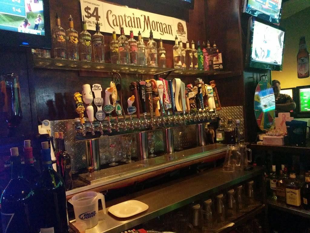 Buckets Grill & Tap | restaurant | 4535 Gunn Hwy, Tampa, FL 33624, USA | 8139602222 OR +1 813-960-2222