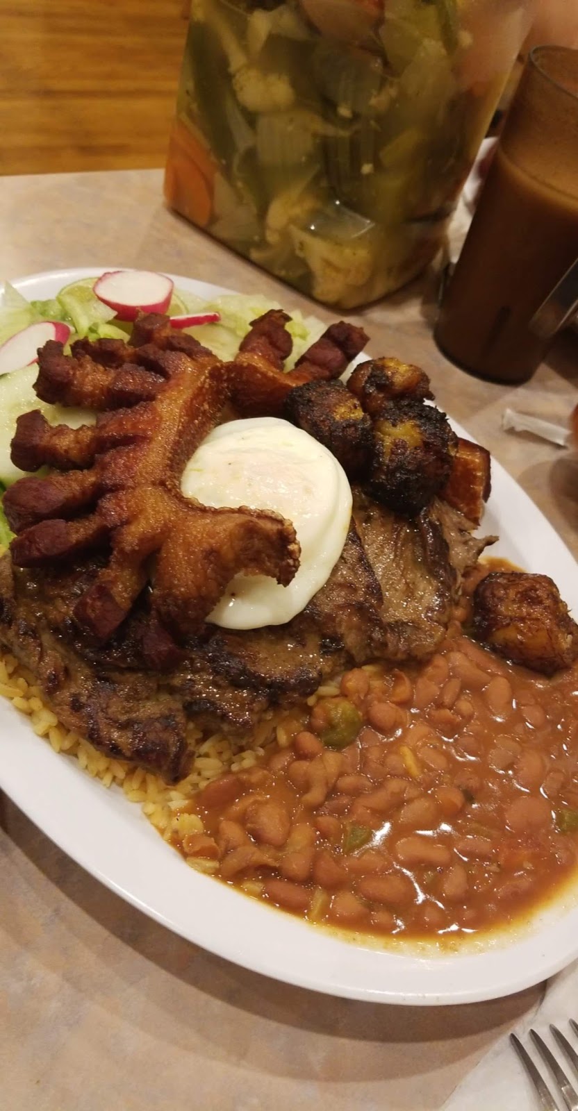 Tu Metapan | restaurant | 295 Bennington St, Boston, MA 02128, USA | 6174187383 OR +1 617-418-7383