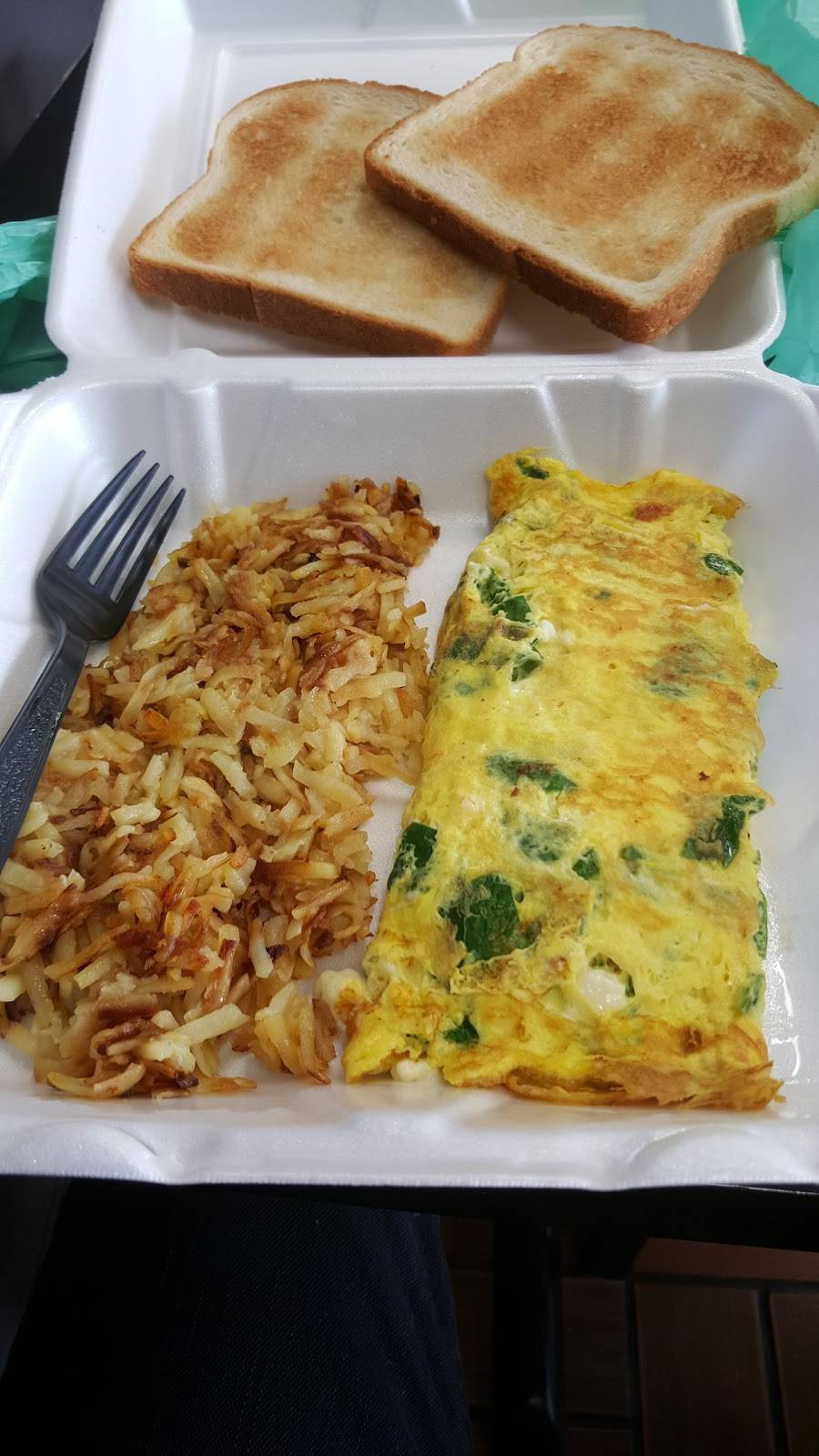 D&D Dogs | restaurant | 825 Noyes St, Evanston, IL 60201, USA | 8478641909 OR +1 847-864-1909