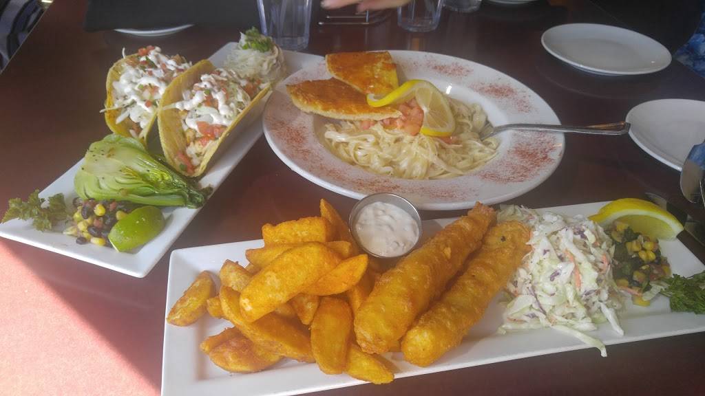 Fishermans Landing Bar & Grill | restaurant | 74855 Country Club Dr, Palm Desert, CA 92260, USA | 7604236079 OR +1 760-423-6079