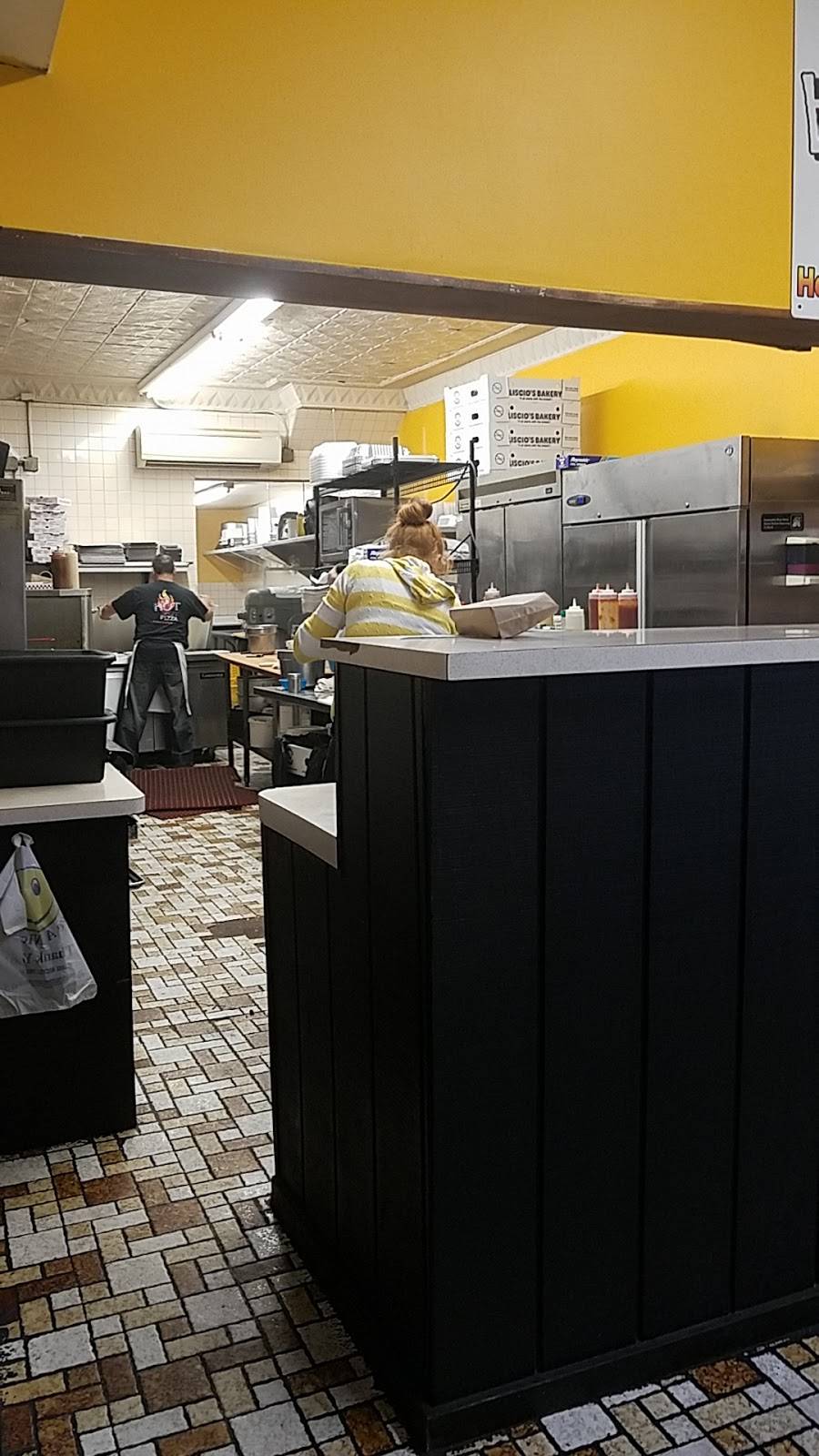 Hot Spot Pizza | meal delivery | 7000 Elmwood Ave, Philadelphia, PA 19142, USA | 2153650250 OR +1 215-365-0250