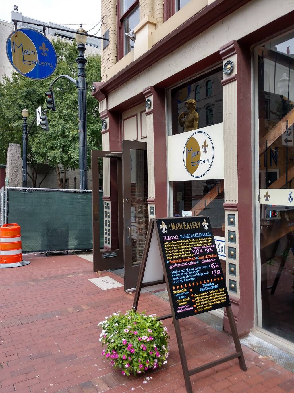 Main Eatery | restaurant | 643 W Main St, Louisville, KY 40202, USA | 5025897200 OR +1 502-589-7200