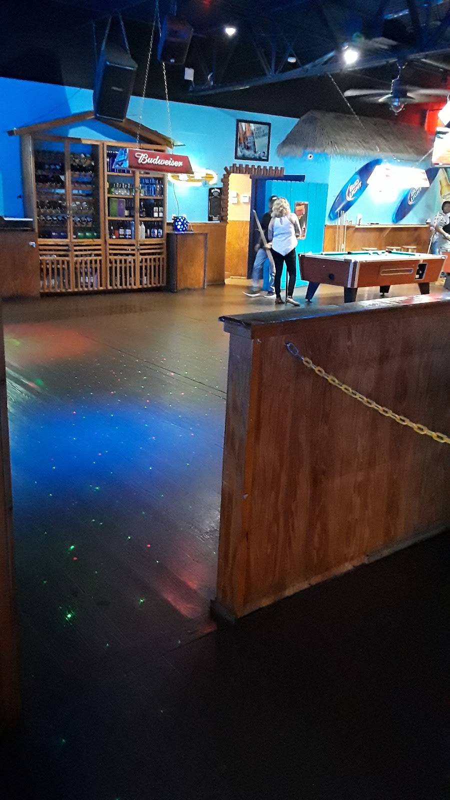 Sals Island Bar & Grill | restaurant | 5654 Cypress Gardens Blvd, Winter Haven, FL 33884, USA | 8632682086 OR +1 863-268-2086