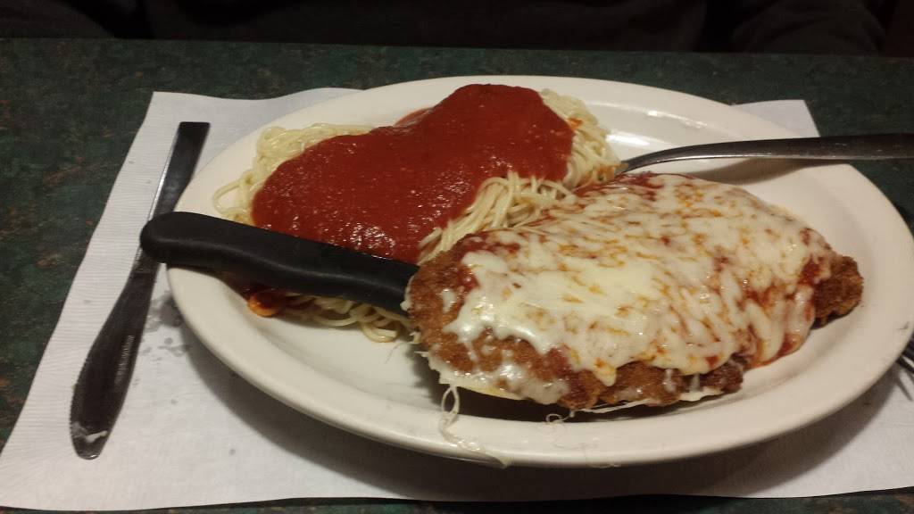 Yolandas | restaurant | 2228 Darlington Rd, Beaver Falls, PA 15010, USA | 7248434421 OR +1 724-843-4421