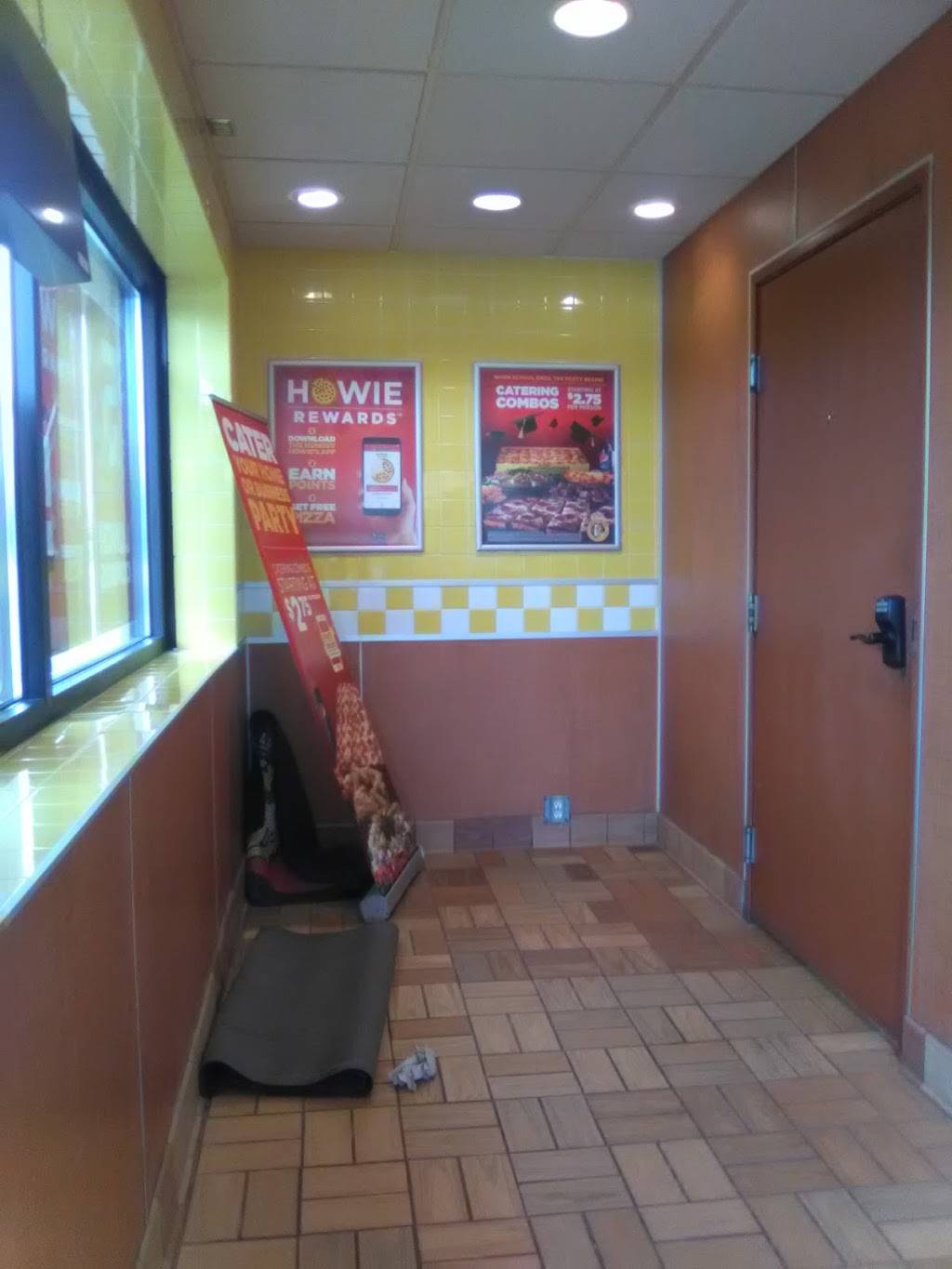 Hungry Howies Pizza | meal delivery | 25249 Plymouth Rd, Redford Charter Twp, MI 48239, USA | 3135348844 OR +1 313-534-8844