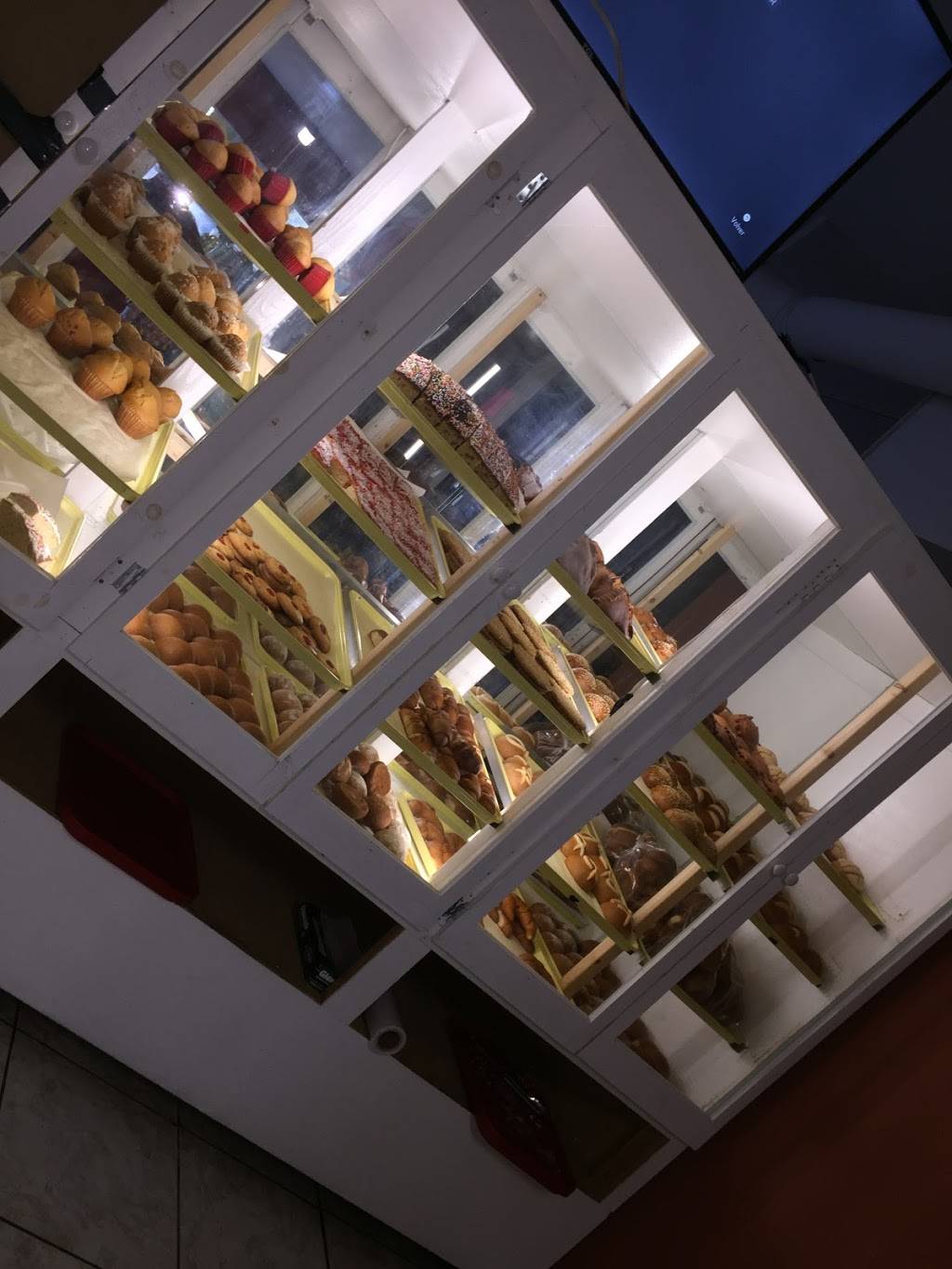 Guatemala bakery | bakery | 2342 E Main St, Stockton, CA 95205, USA | 2094758518 OR +1 209-475-8518