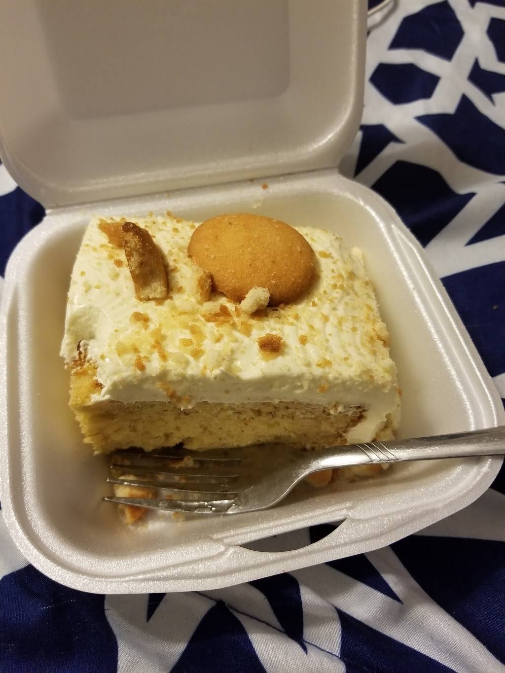 Geechies Southern Style Restaurant | restaurant | 2904 E Stan Schlueter Loop #303, Killeen, TX 76542, USA | 2546162444 OR +1 254-616-2444