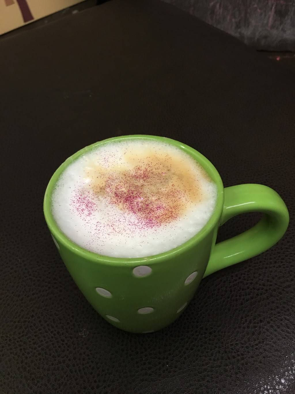 Pinks Coffee House | restaurant | 9120 Pigeon Roost Rd, Olive Branch, MS 38654, USA | 6624207229 OR +1 662-420-7229