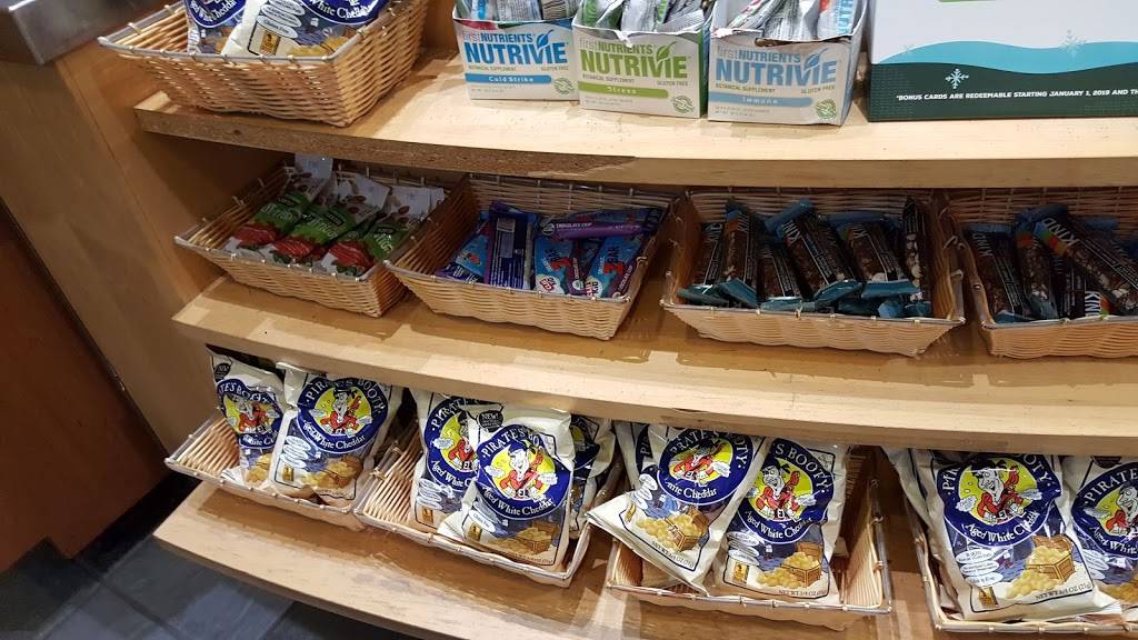 Jamba Kamehameha Shopping Center | restaurant | 1620 N School St space j-4, Honolulu, HI 96817, USA | 8088321433 OR +1 808-832-1433