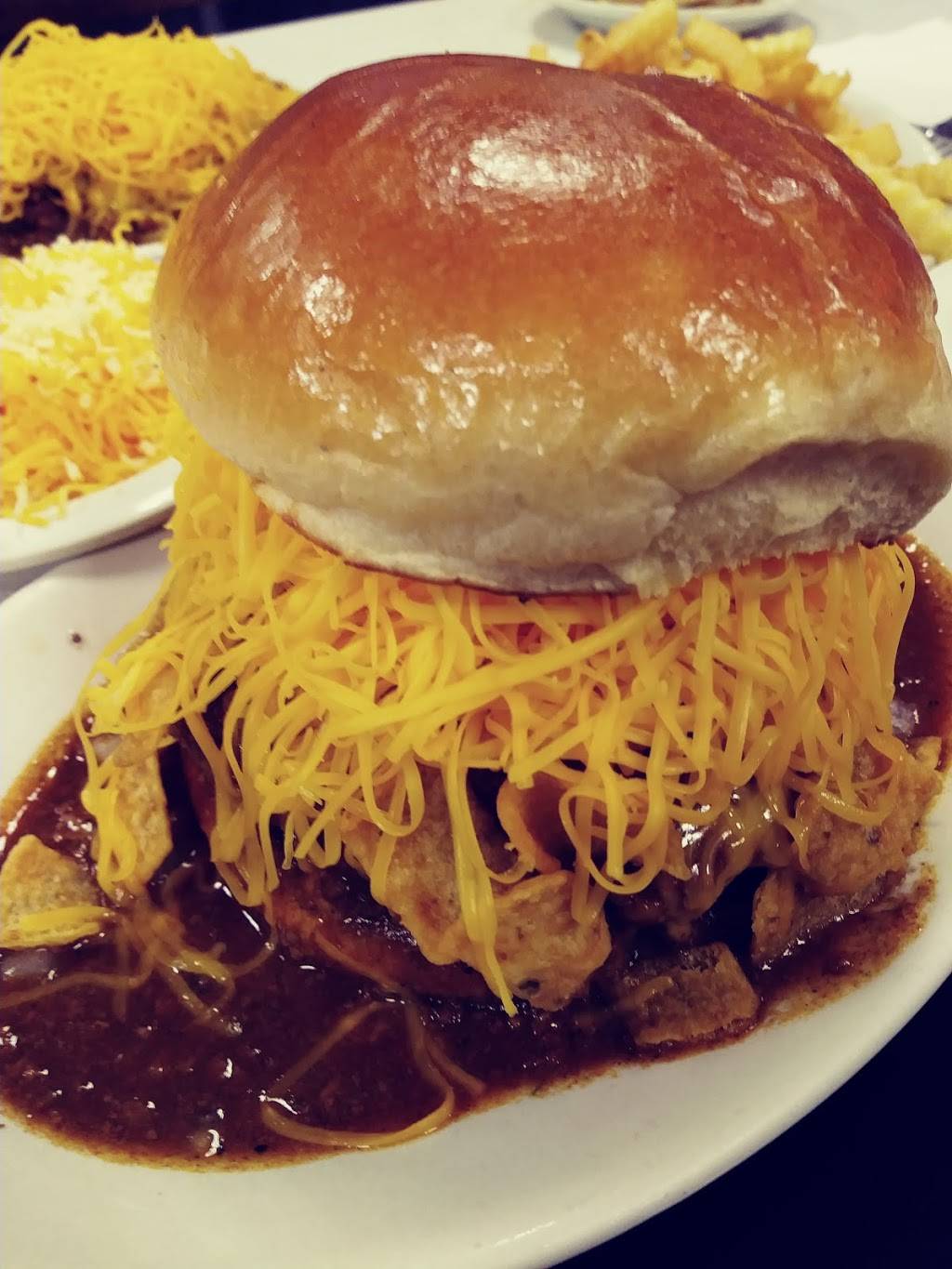 Gold Star Chili | restaurant | 17 US 22-State Route 3, Maineville, OH 45039, USA | 5136770842 OR +1 513-677-0842