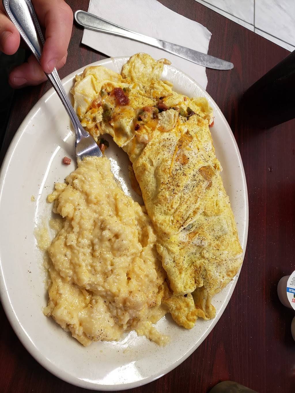 Shyvonnes Kitchen | restaurant | 554 Southgate Rd, Hattiesburg, MS 39401, USA | 6013258816 OR +1 601-325-8816