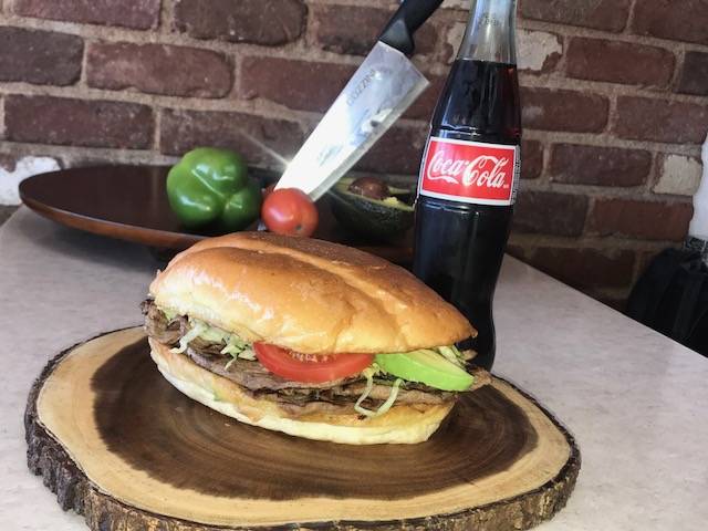 Viva Burrito Co | restaurant | 615 W Valencia Rd, Tucson, AZ 85756, USA | 5207418538 OR +1 520-741-8538