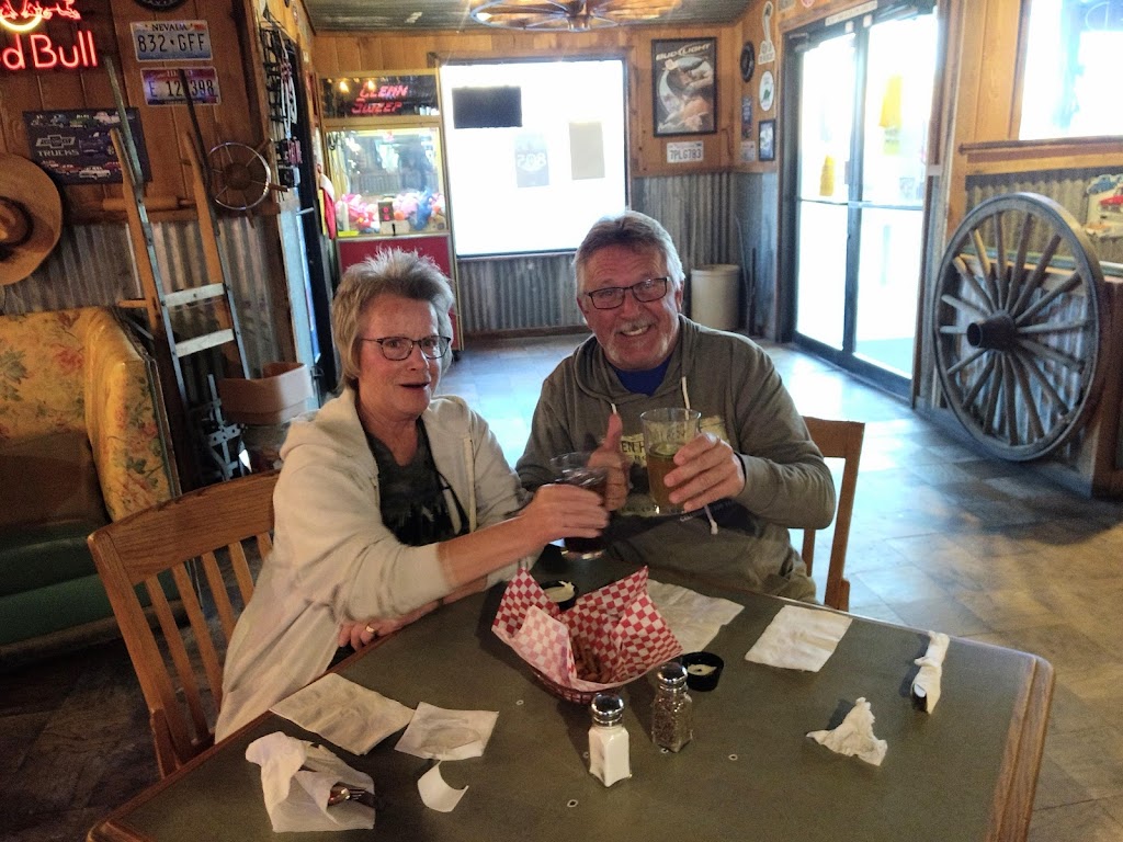 BlondZees Steak House | restaurant | 4501 London Bridge Rd, Lake Havasu City, AZ 86404, USA | 9287643800 OR +1 928-764-3800