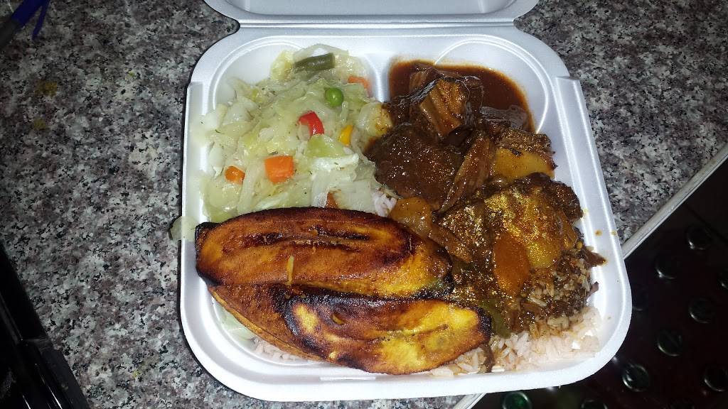 Evas jamaican kitchen LLc | restaurant | 14333 Beach Blvd #22, Jacksonville, FL 32250, USA | 9048003582 OR +1 904-800-3582