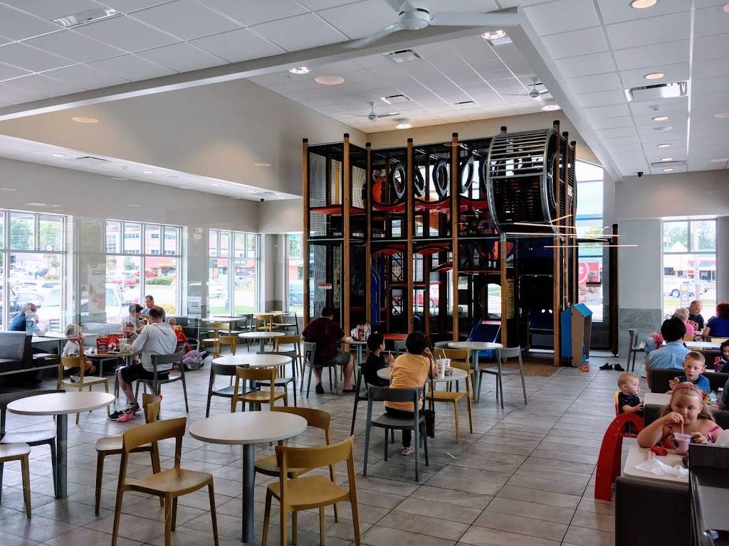 McDonalds | cafe | 14615 Pearl Rd, Strongsville, OH 44136, USA | 4405721832 OR +1 440-572-1832