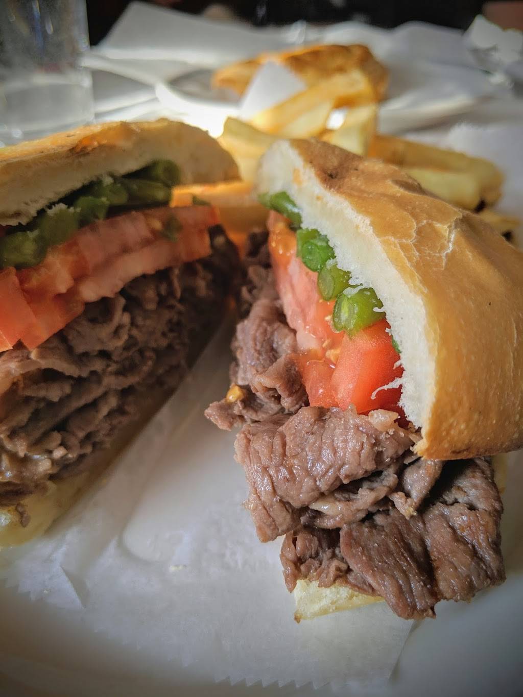 La Roja de Todos | restaurant | 10802 Northern Blvd, Corona, NY 11368, USA | 7184243055 OR +1 718-424-3055