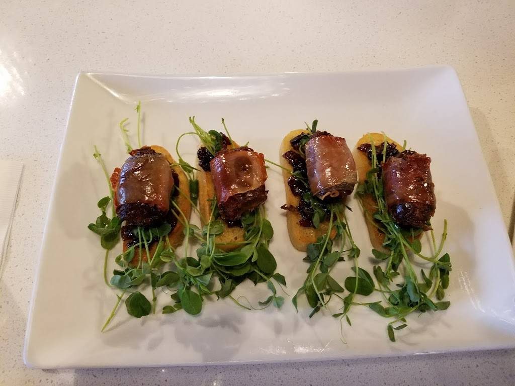 Uncorked by Skaliwags | restaurant | 1327, 306 Ellis St, Kewaunee, WI 54216, USA | 9203886400 OR +1 920-388-6400