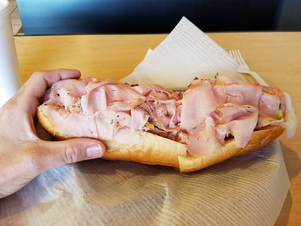 Delcos Original Steaks & Hoagies | restaurant | 152 Painters Crossing, Chadds Ford, PA 19317, USA | 6105588289 OR +1 610-558-8289