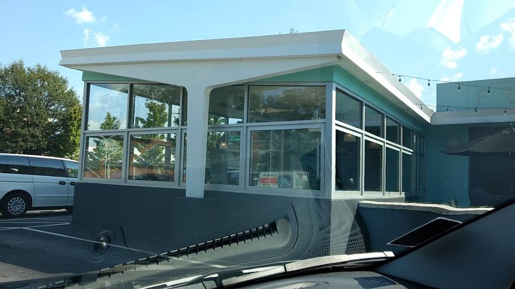 Fellinis Pizza | restaurant | 333 Commerce Dr, Decatur, GA 30030, USA | 4043700551 OR +1 404-370-0551