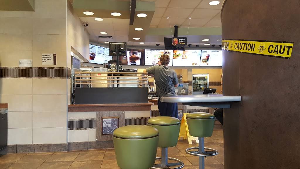 McDonalds | cafe | 2716 Airline Blvd, Portsmouth, VA 23701, USA | 7574888186 OR +1 757-488-8186