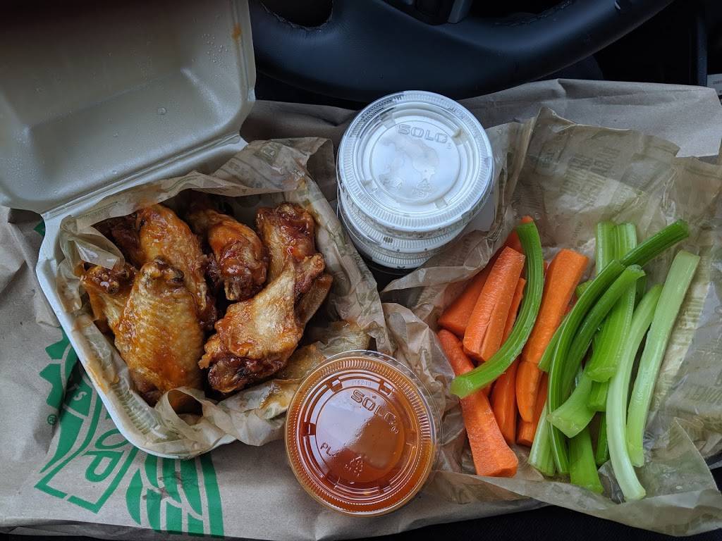 Wingstop | restaurant | 21 Torrey St, Brockton, MA 02301, USA | 7743817994 OR +1 774-381-7994