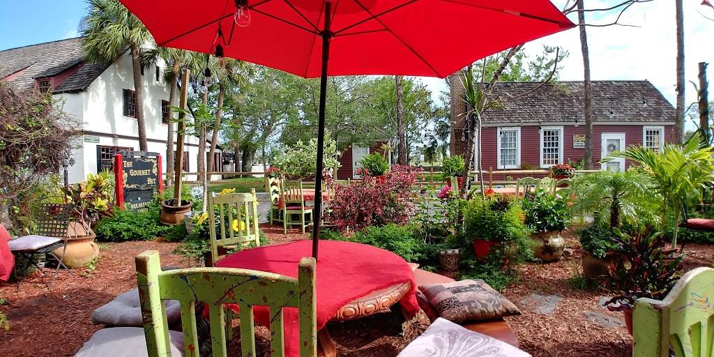 Gourmet Hut | restaurant | 17 Cuna St, St. Augustine, FL 32084, USA | 9048247477 OR +1 904-824-7477