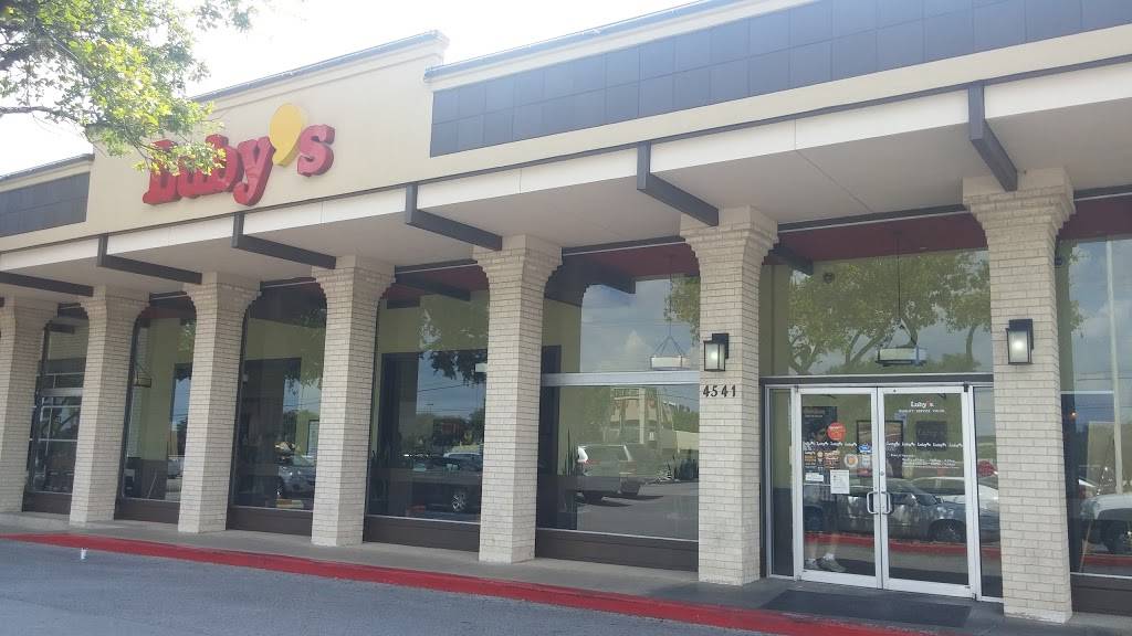 Lubys | restaurant | 4541 Fredericksburg Rd, San Antonio, TX 78201, USA | 2107331972 OR +1 210-733-1972
