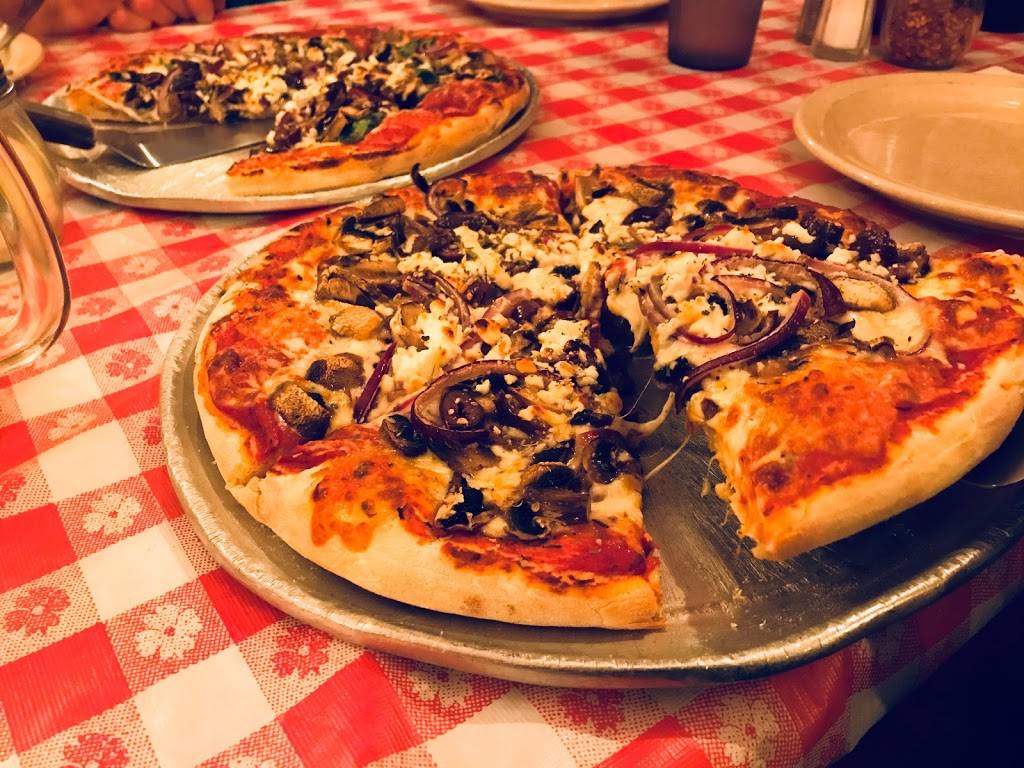 Pirros Pizzeria | restaurant | 2244 Taraval, San Francisco, CA 94116, USA | 4157314545 OR +1 415-731-4545