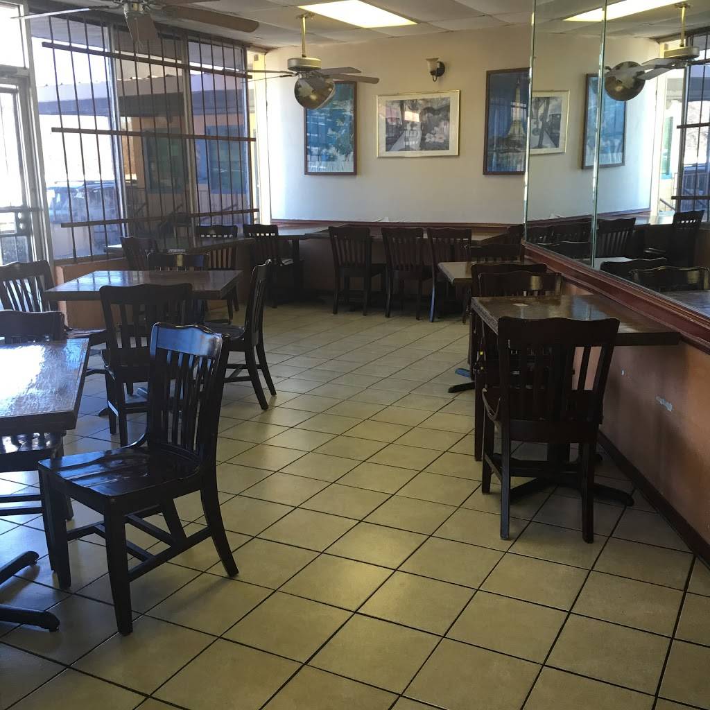 Real Deal | restaurant | 7104 Lockwood Dr, Houston, TX 77016, USA | 7136336503 OR +1 713-633-6503