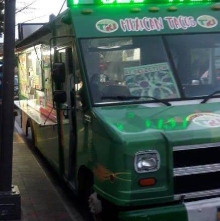 Tacos El Tri | meal delivery | 46-12 Greenpoint Ave, Queens, NY 11104, USA | 3478284727 OR +1 347-828-4727