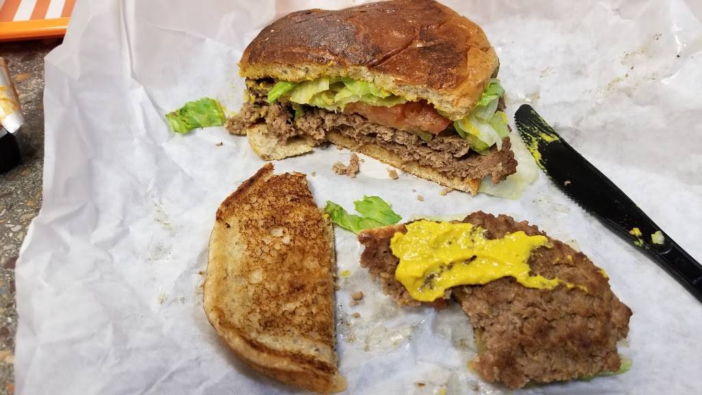 Whataburger | restaurant | 4635 Rittiman Rd, San Antonio, TX 78218, USA | 2106504003 OR +1 210-650-4003