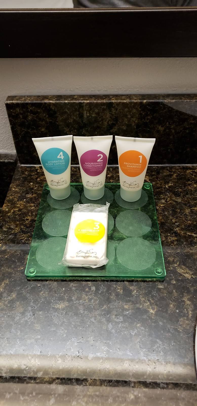 Hyatt Place Houston North 24-hour Cafe | restaurant | 300 Ronan Park Pl, Houston, TX 77060, USA | 2818206060 OR +1 281-820-6060