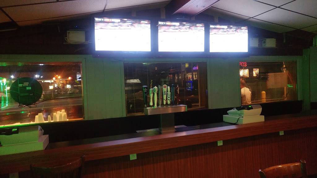 Haggertys Cafe | restaurant | 2373 MacDade Boulevard, Holmes, PA 19043, USA | 6104619534 OR +1 610-461-9534