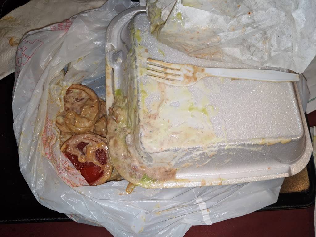 DLeons Mexican Food | restaurant | 1221 N 27th St, Lincoln, NE 68503, USA | 4024747100 OR +1 402-474-7100