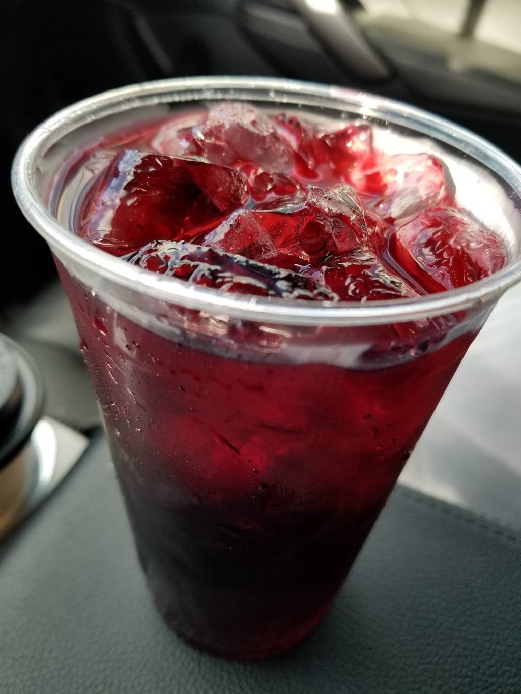 B&J Drive - In | restaurant | 1323 Los Angeles Ave, Ventura, CA 93004, USA | 8059187202 OR +1 805-918-7202