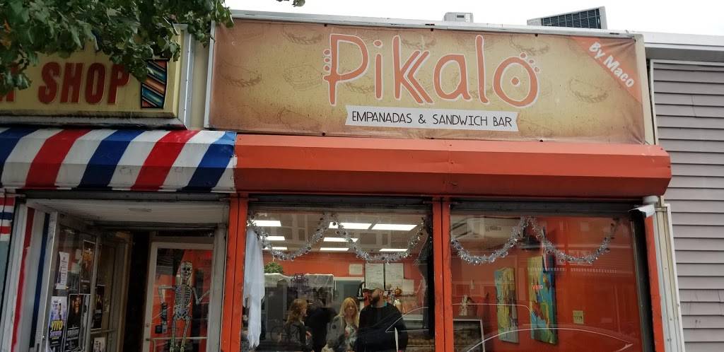Pikalo Empanadas | restaurant | 241 Broadway, Lawrence, MA 01840, USA | 9786551966 OR +1 978-655-1966