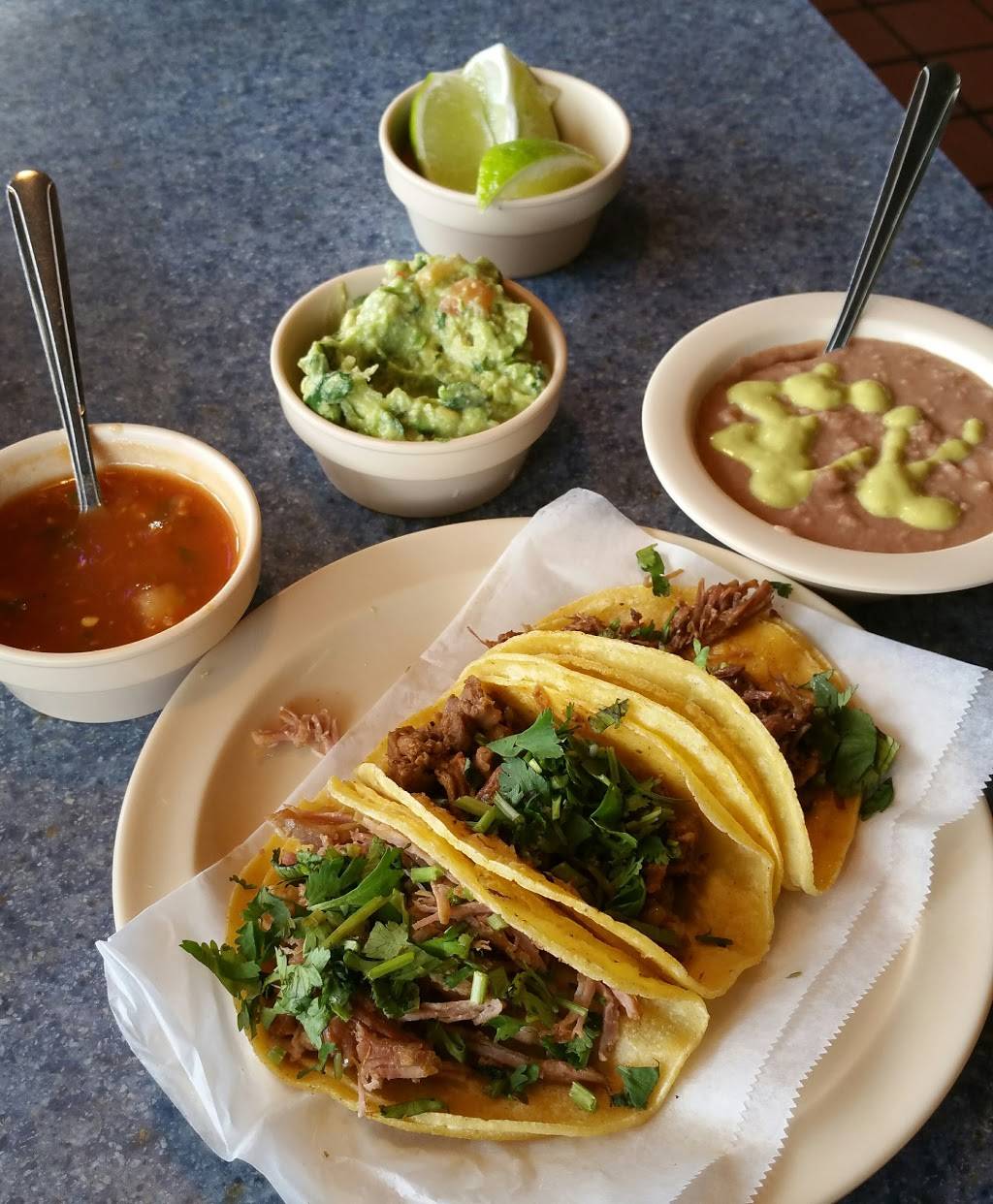 Taquerias Arandas | restaurant | 1225 W Airport Fwy, Irving, TX 75062, USA | 9722580789 OR +1 972-258-0789