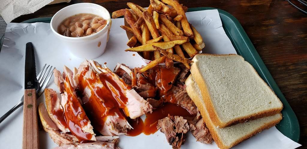 Hard Eight BBQ | restaurant | 688 Freeport Pkwy, Coppell, TX 75019, USA | 9724715462 OR +1 972-471-5462