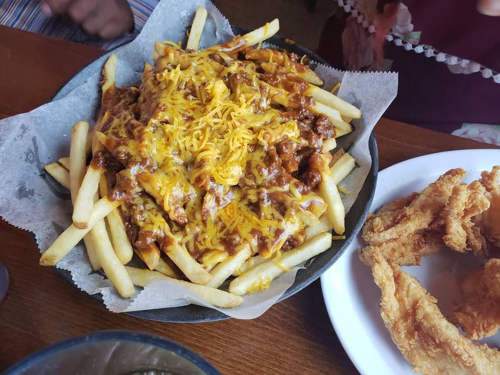 Kelleys Country Cookin | restaurant | 11555 W Airport Blvd, Meadows Place, TX 77477, USA | 2812773367 OR +1 281-277-3367