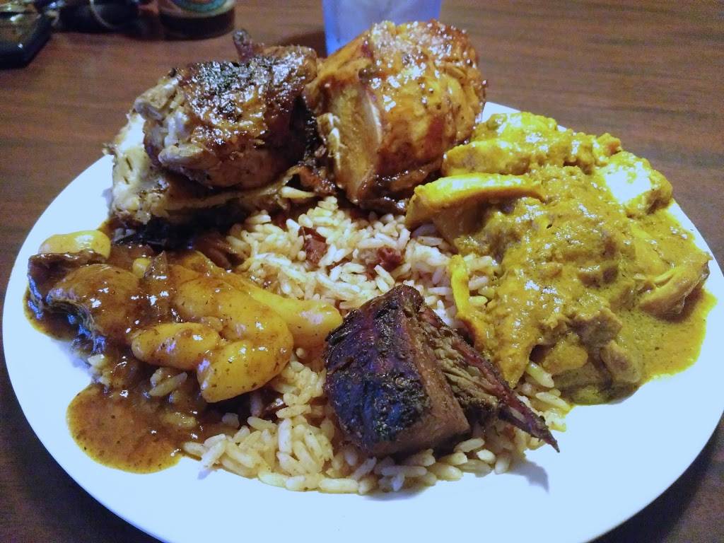 Jerk Hut Jamaican Grille & Rhum Bar | restaurant | 926 E Fowler Ave, Tampa, FL 33612, USA | 8139775777 OR +1 813-977-5777