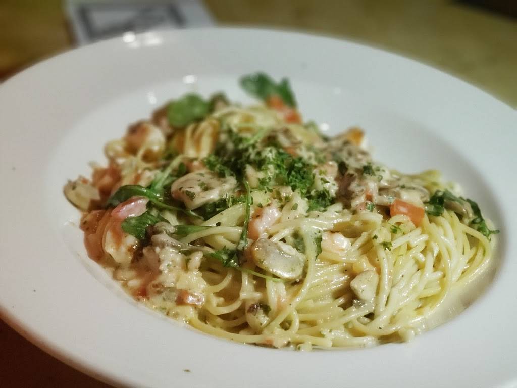 The Cheesecake Factory | restaurant | 1700 Willowbrook Boulevard, Wayne, NJ 07470, USA | 9738901400 OR +1 973-890-1400